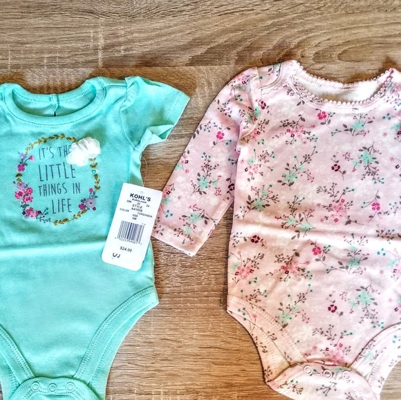 NWT Carter's Onesies Set - Picture 2 of 5